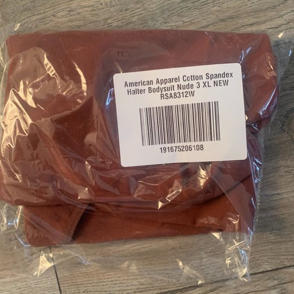 NWT AMERICAN APPAREL COTTON SPANDEX HALTER BODYSUIT COLOR NUDE 3 SIZE XL - Picture 3 of 4